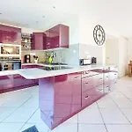 Holiday home Stunning In With Sauna Rubercy