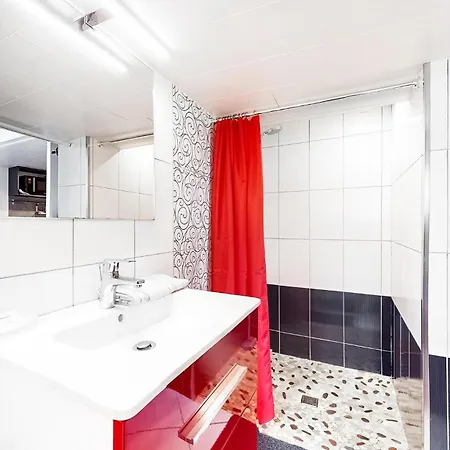 Beautiful Home In Rubercy With Sauna Сasa de vacaciones