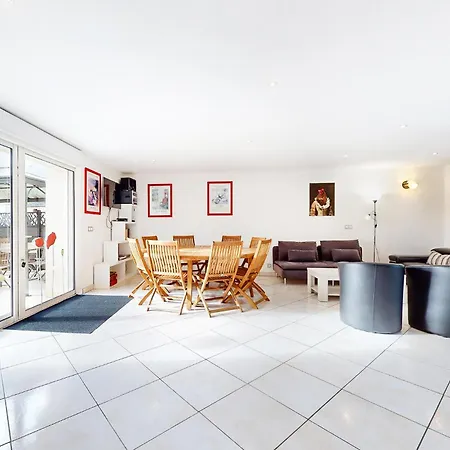 Awesome In With Sauna Σπίτι διακοπών *