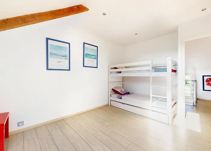 Awesome In With Sauna